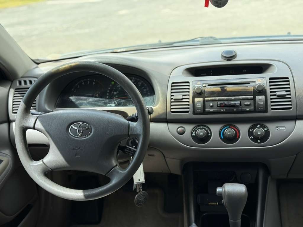 2003 Toyota Camry LE V6 - Photo 26