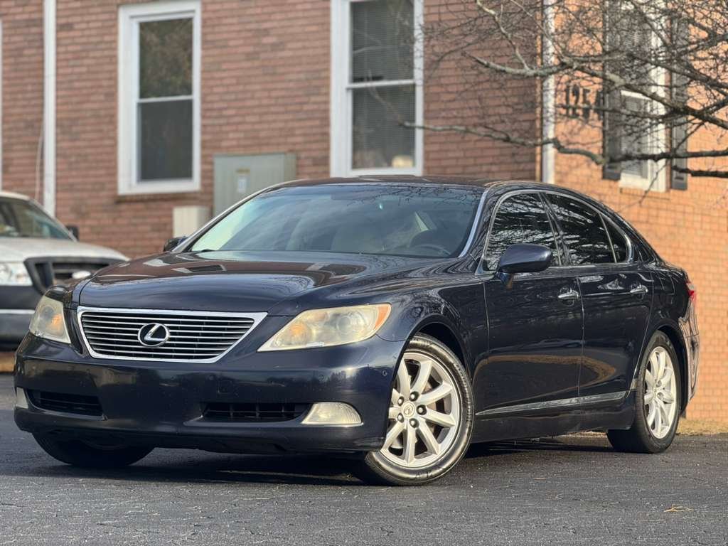 2007 Lexus LS Base's photo