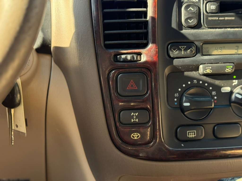 2000 Toyota Land Cruiser Base - Photo 58