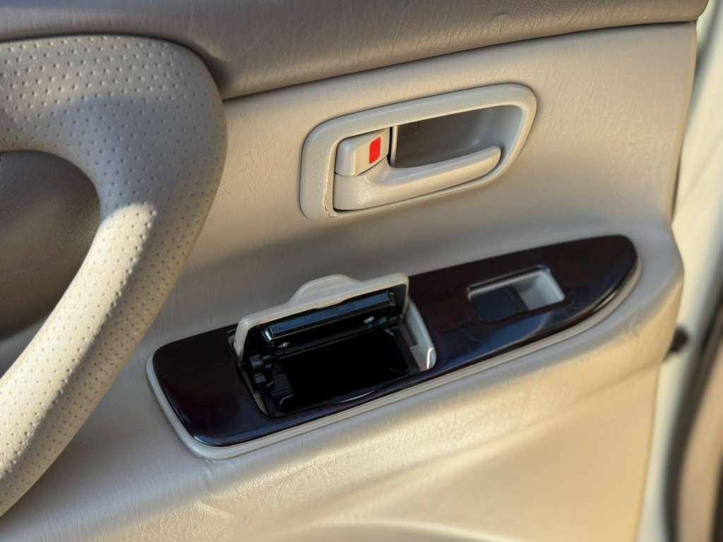 2000 Toyota Land Cruiser Base - Photo 27