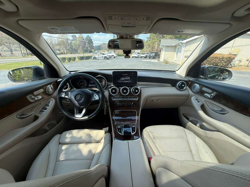 2017 Mercedes-Benz GLC GLC300 - Photo 60