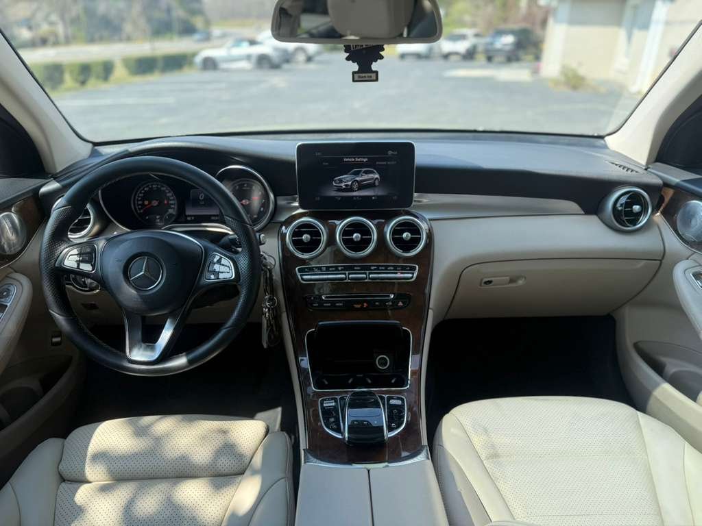 2017 Mercedes-Benz GLC GLC300 - Photo 56