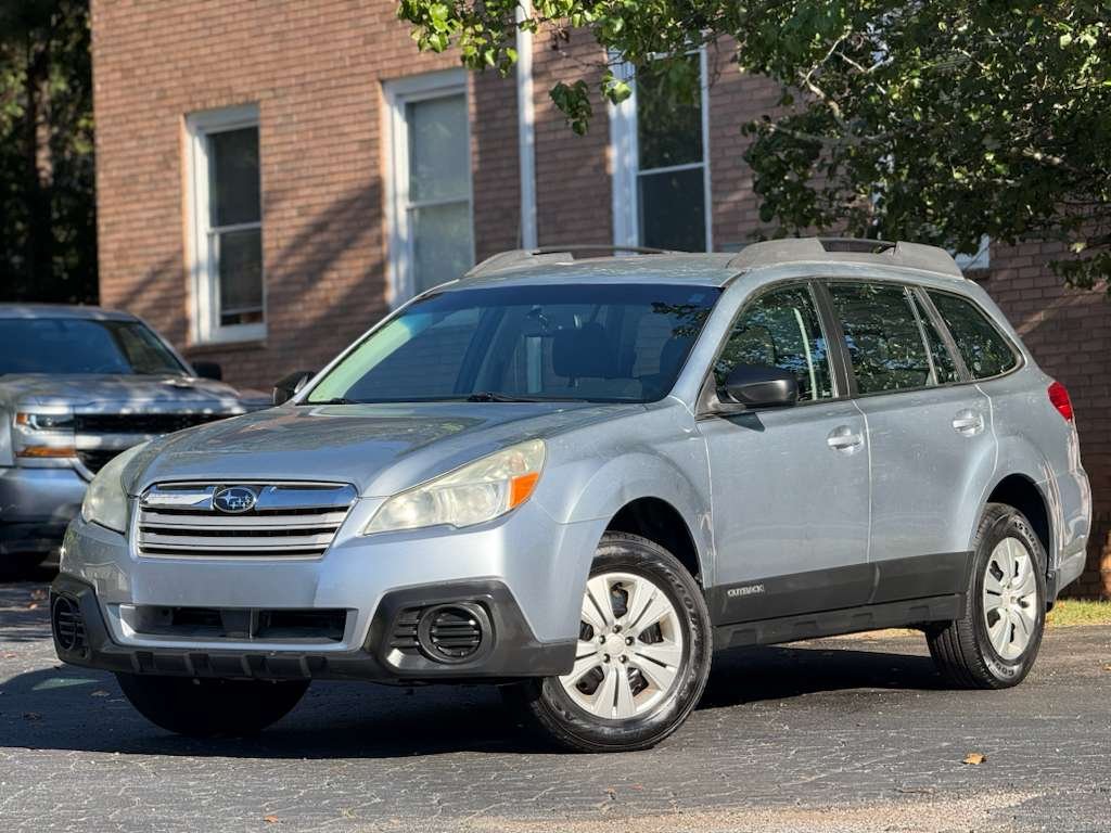 2013 Subaru Outback Base