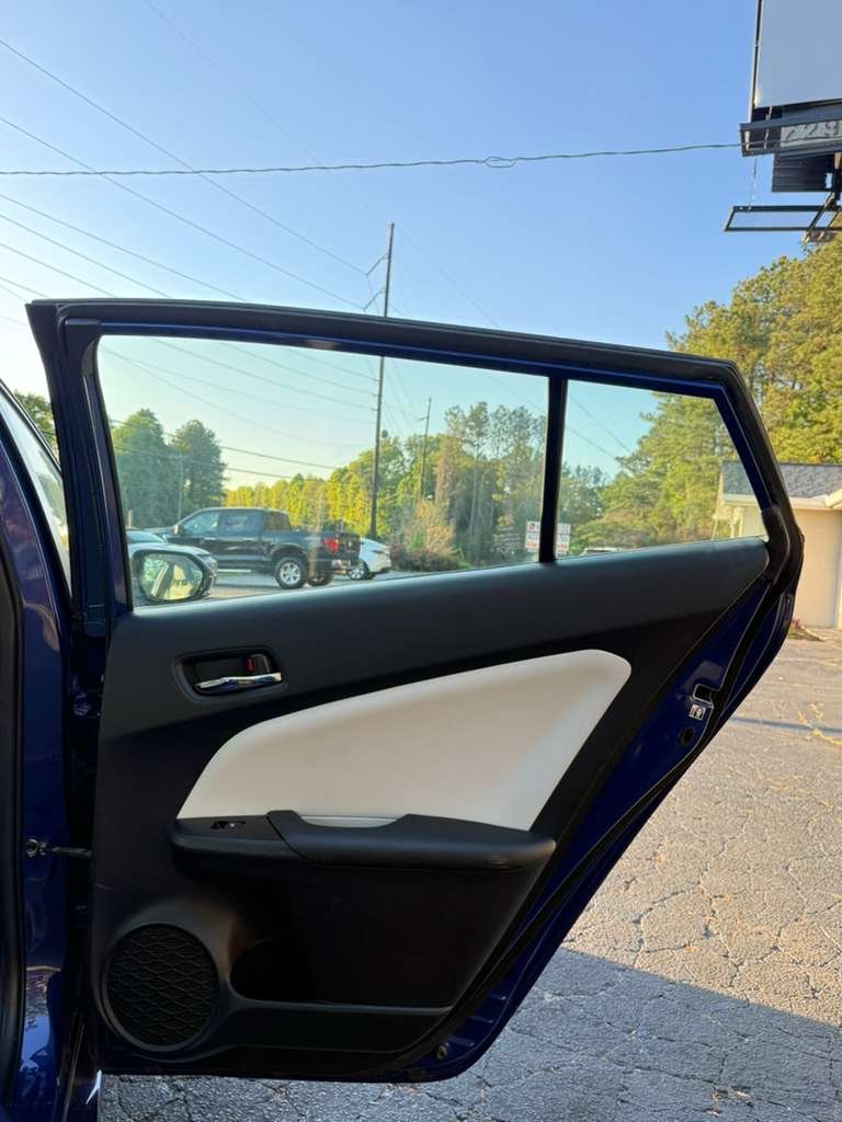 2016 Toyota Prius Four - Photo 25