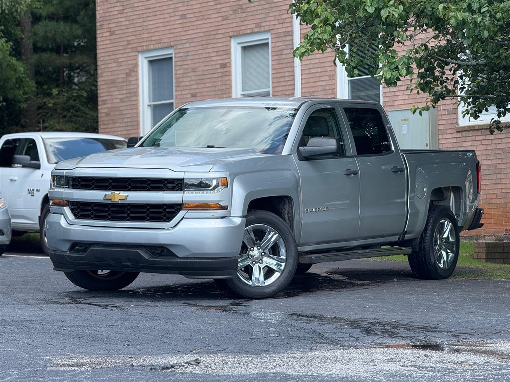 2018 Chevrolet Silverado 1500 Custom
